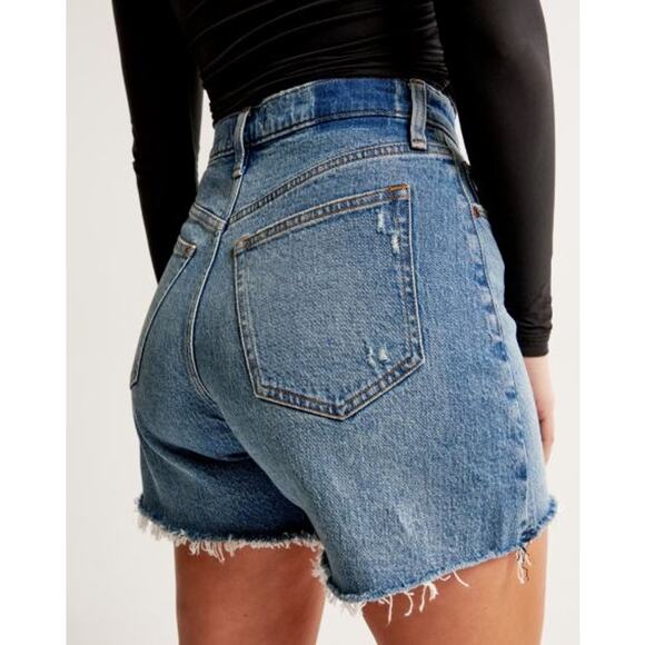 Abercrombie Curve Love Dad Shorts - Size 33 - Picture 4 of 8